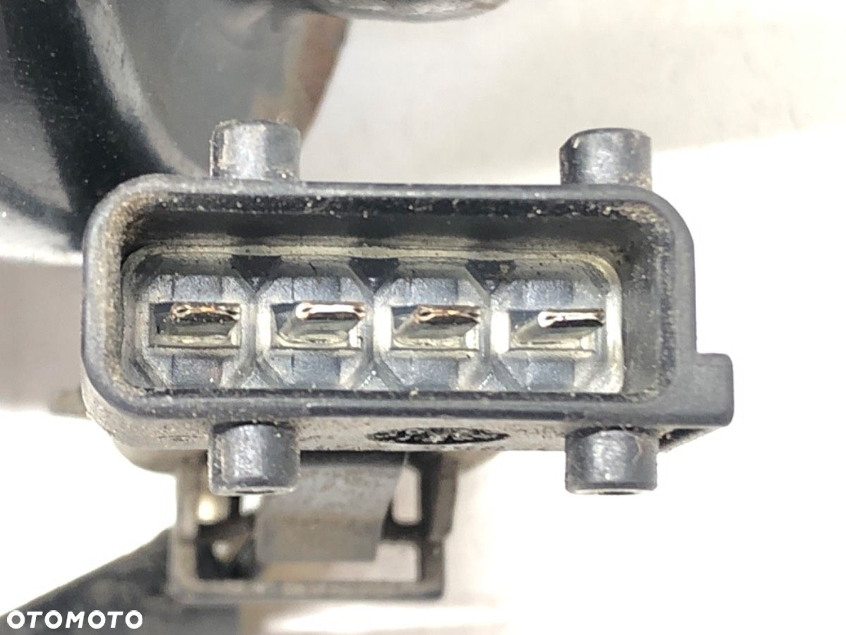MECHANIZM WYCIERACZEK PRZÓD - 86.00 PLN - OPEL VECTRA C (Z02) 2002 - 2009 2.2 DTI 16V (F69) 92 kW - 6