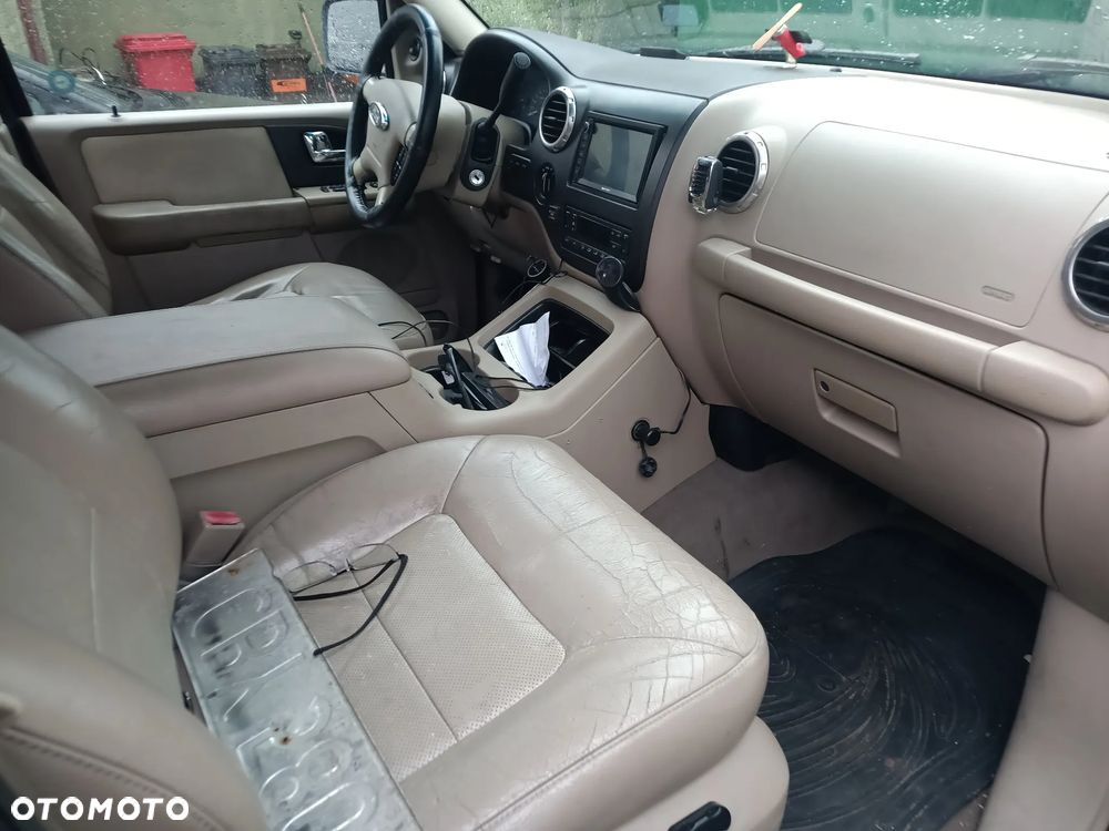 Ford Expedition 5.4 XLT 4WD - 9