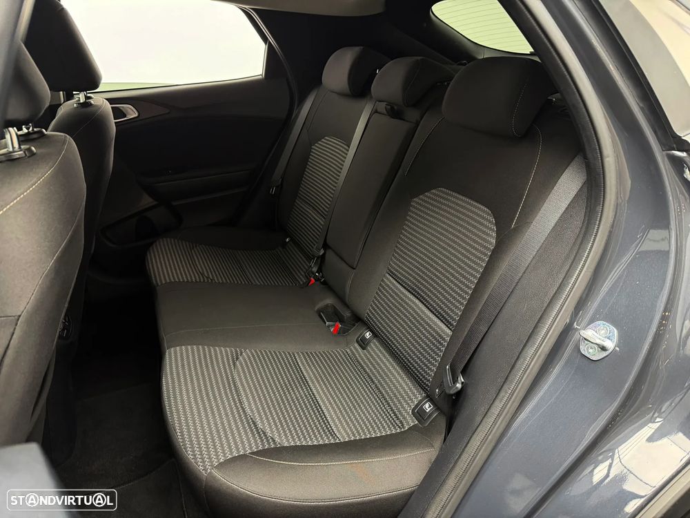 Kia XCeed 1.0 T-GDI Dynamic - 10