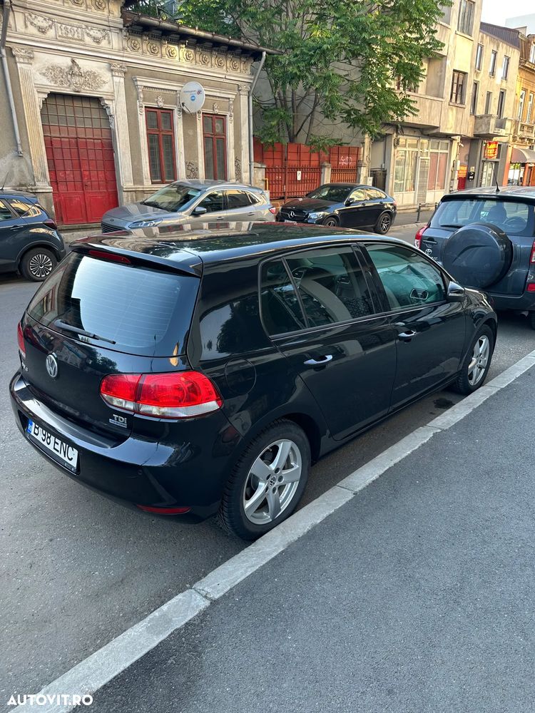 Volkswagen Golf 2.0 TDI Comfortline DPF DSG - 5