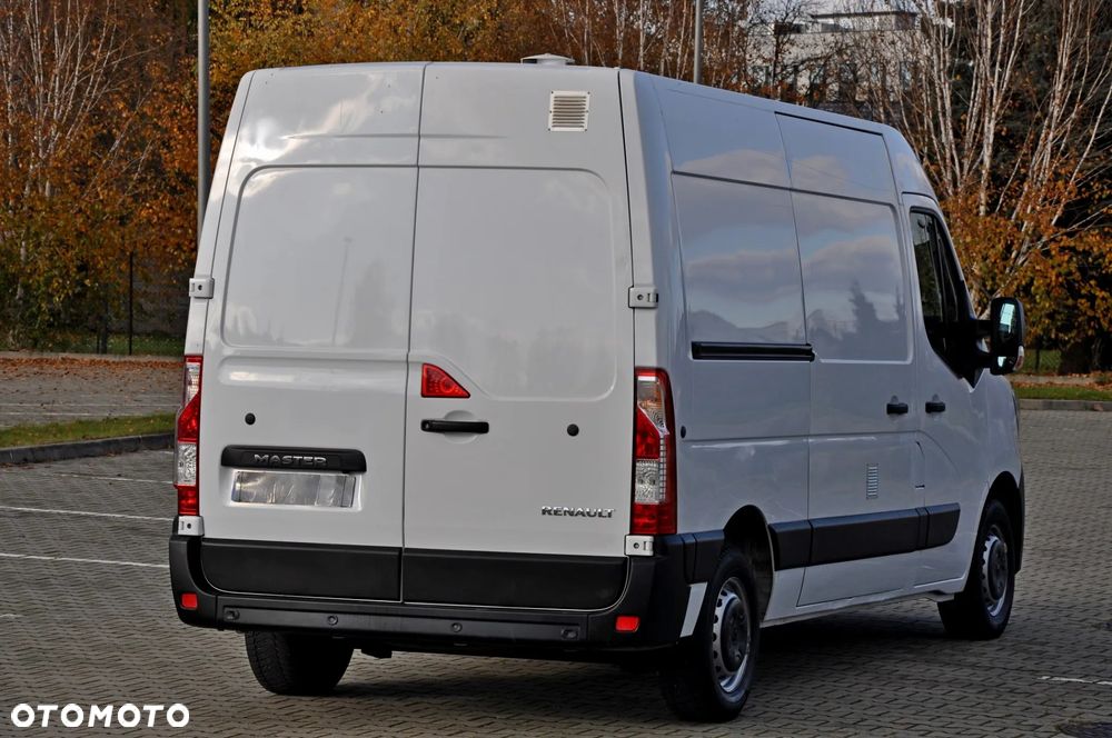 Renault Master - 15