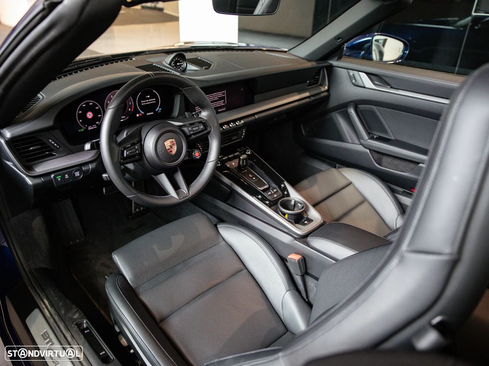 Porsche 911 (992) Carrera S - 29