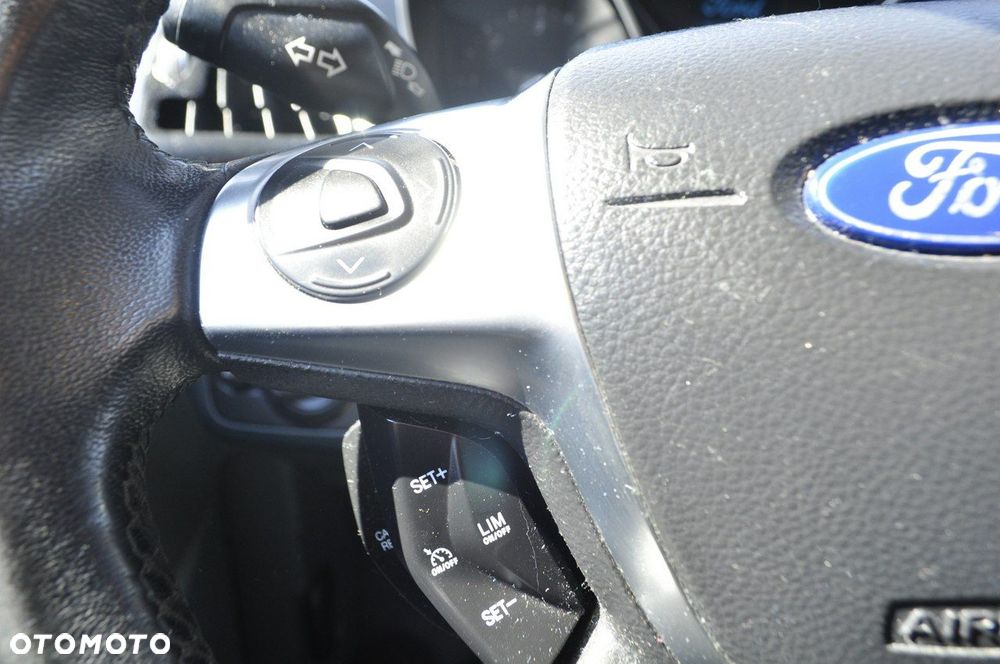 Ford Grand C-MAX - 13