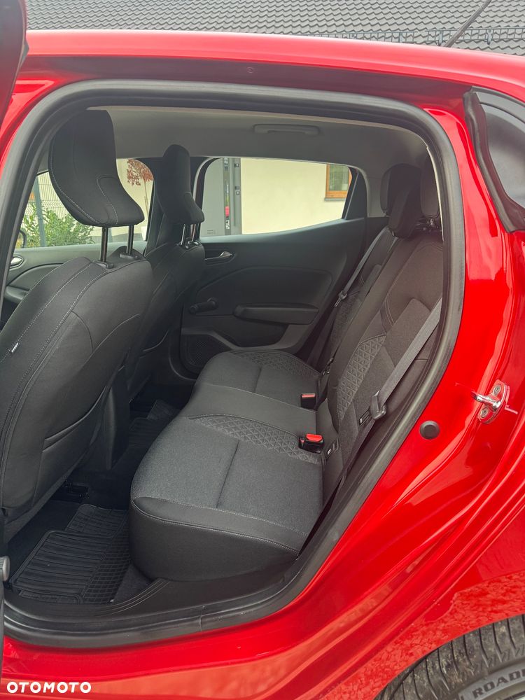 Renault Clio TCe 100 INTENS - 18