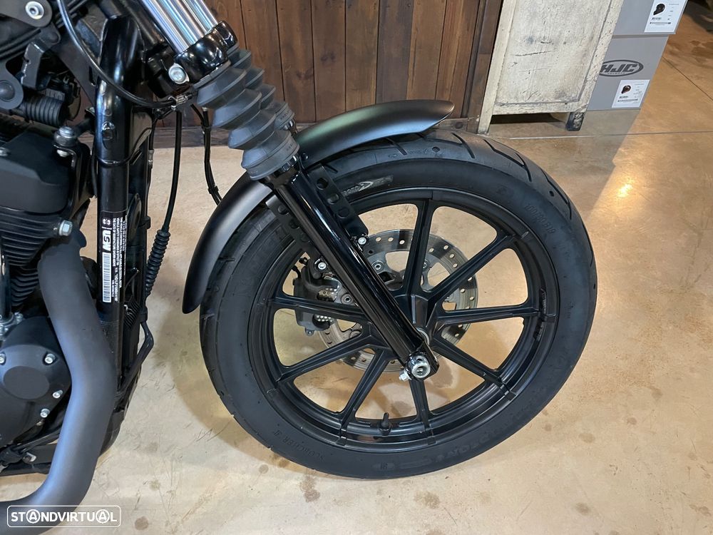 Harley-Davidson XL 1200 Iron - 6