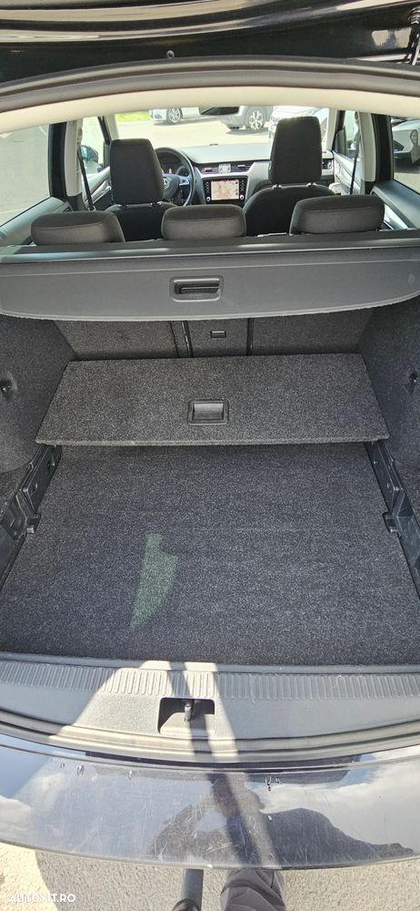 Skoda Octavia 1.6 TDI DSG Style - 25