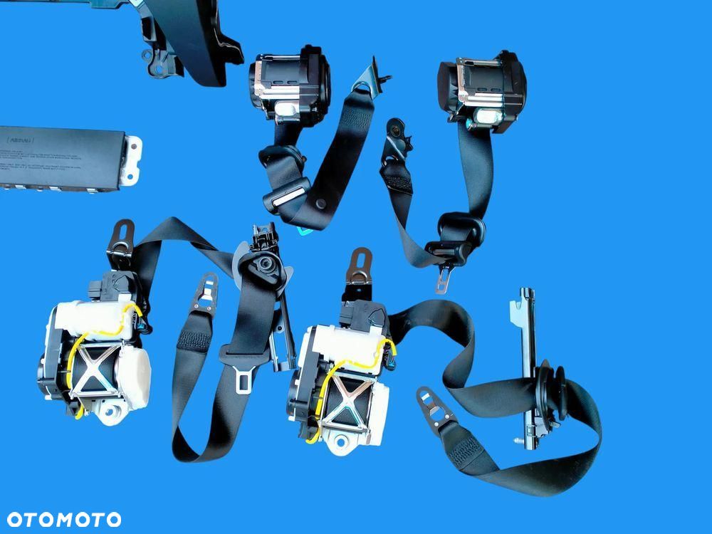 Mercedes E klasa W213 Lift Konsola Skóra Poduszka AirBag PasyDemontaż - 12