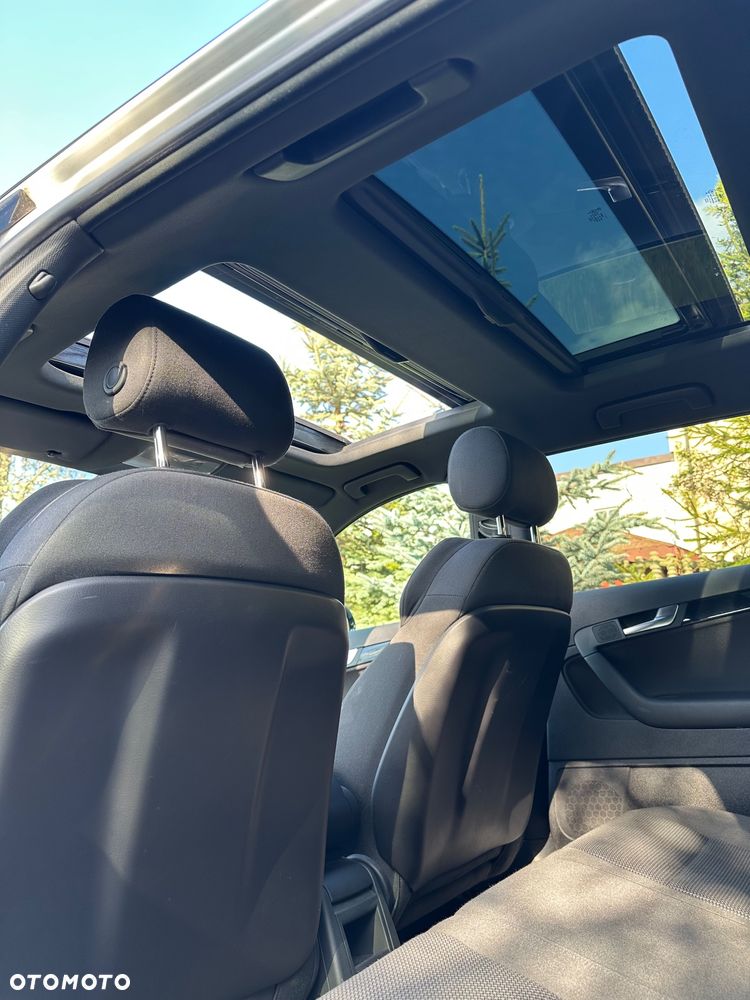 Audi A3 Sportback 1.4 TFSI S line Sportpaket - 32