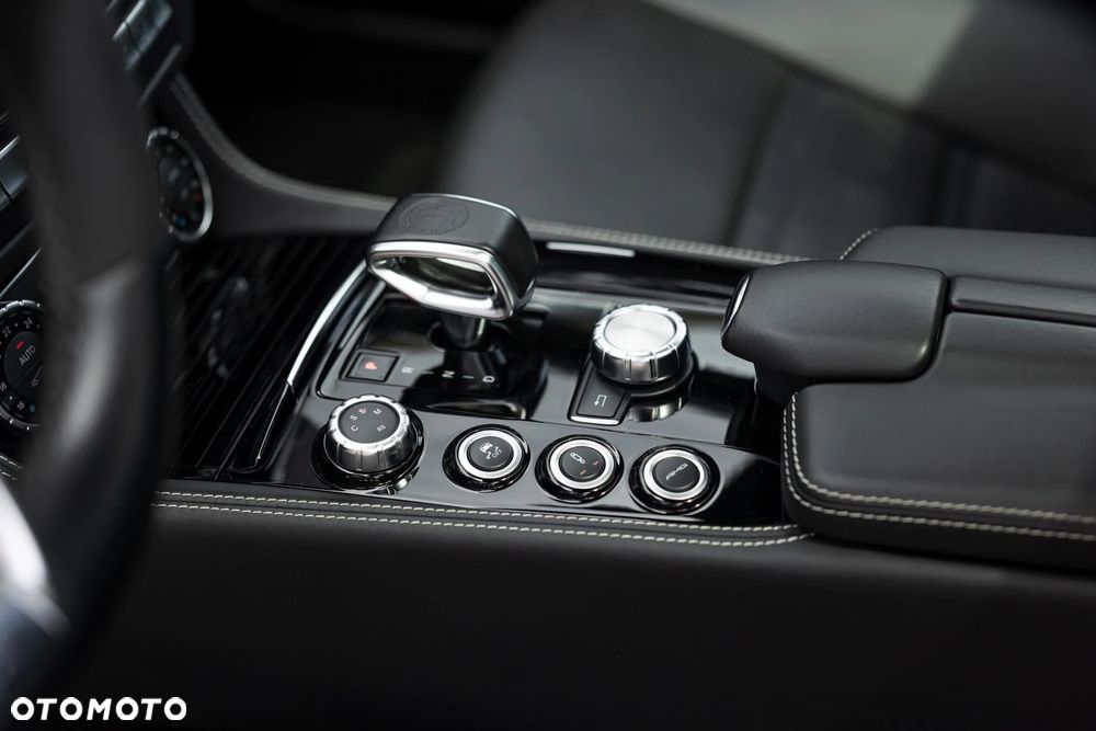 Mercedes-Benz CLS - 17