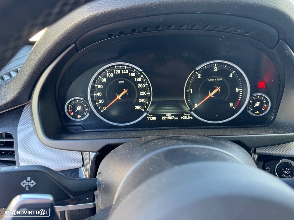 BMW X5 25 d sDrive Pack M - 7