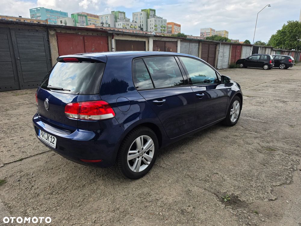 Volkswagen Golf 1.4 MATCH - 11