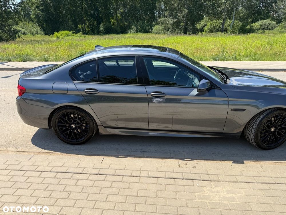 BMW Seria 5 535i Luxury Line - 8
