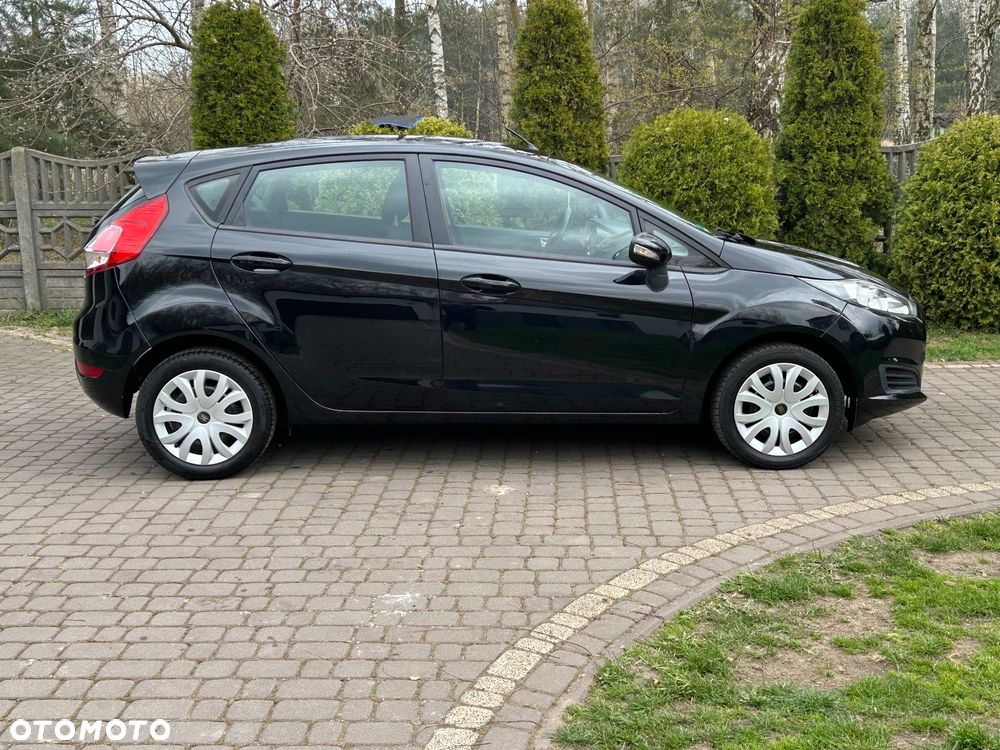 Ford Fiesta 1.25 Champions Edition - 4