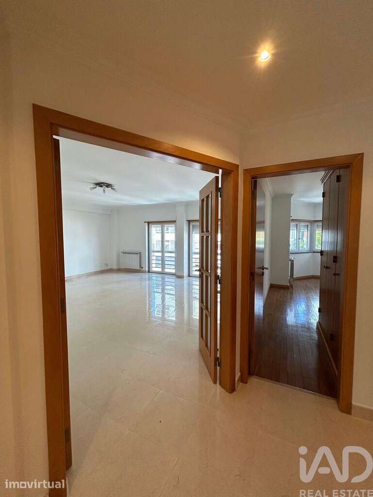Apartamento T3 em Odivelas de 126,46 m2 - Grande imagem: 3/19