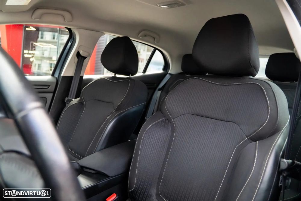 Renault Mégane 1.5 dCi Zen - 21