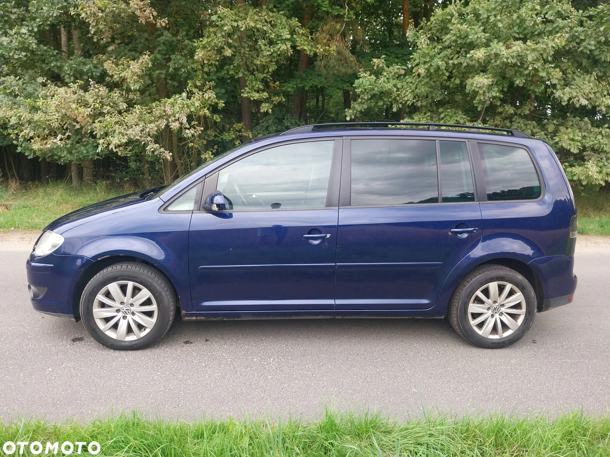 Volkswagen Touran - 3