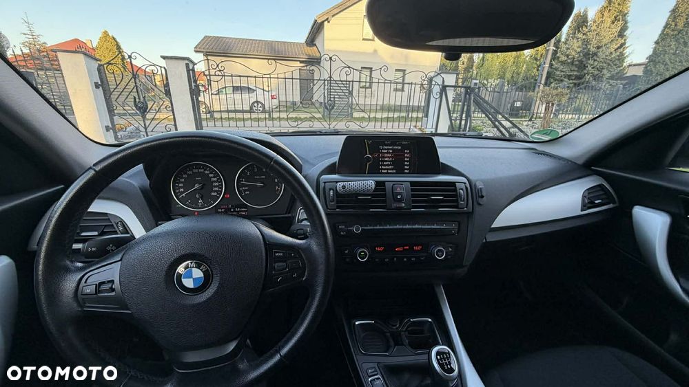 BMW Seria 1 114i - 7