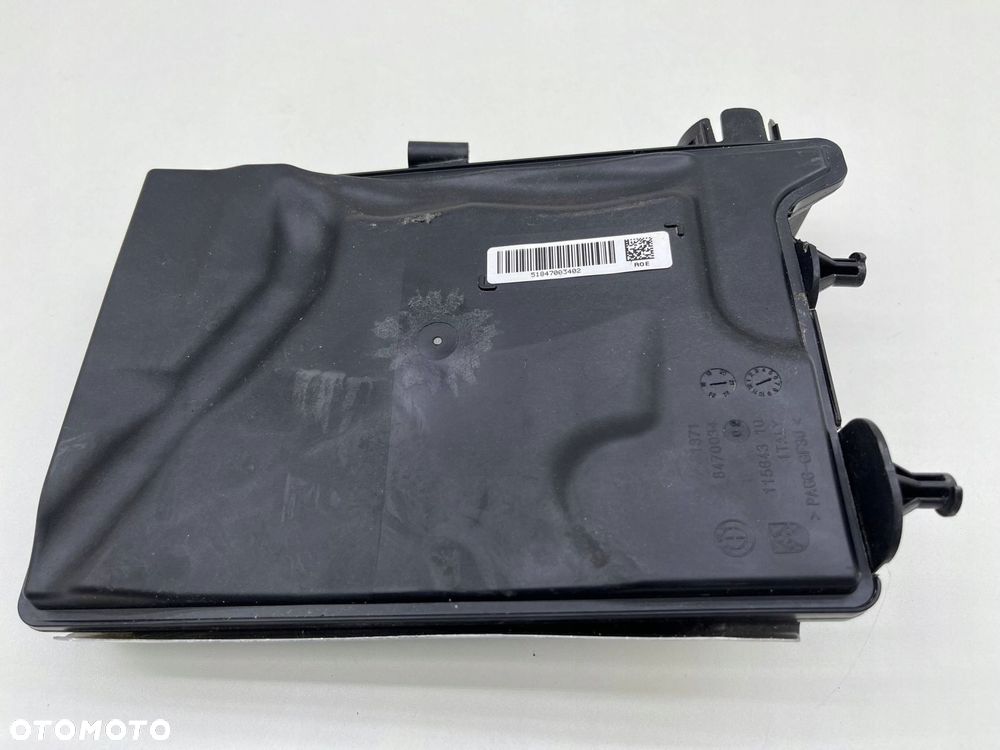 BMW 5 G30 G31 REZONATOR POWIETRZA 8470034 - 1