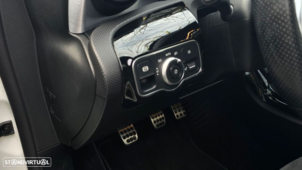 Mercedes-Benz A 180 Limousine d AMG Line Aut. - 6