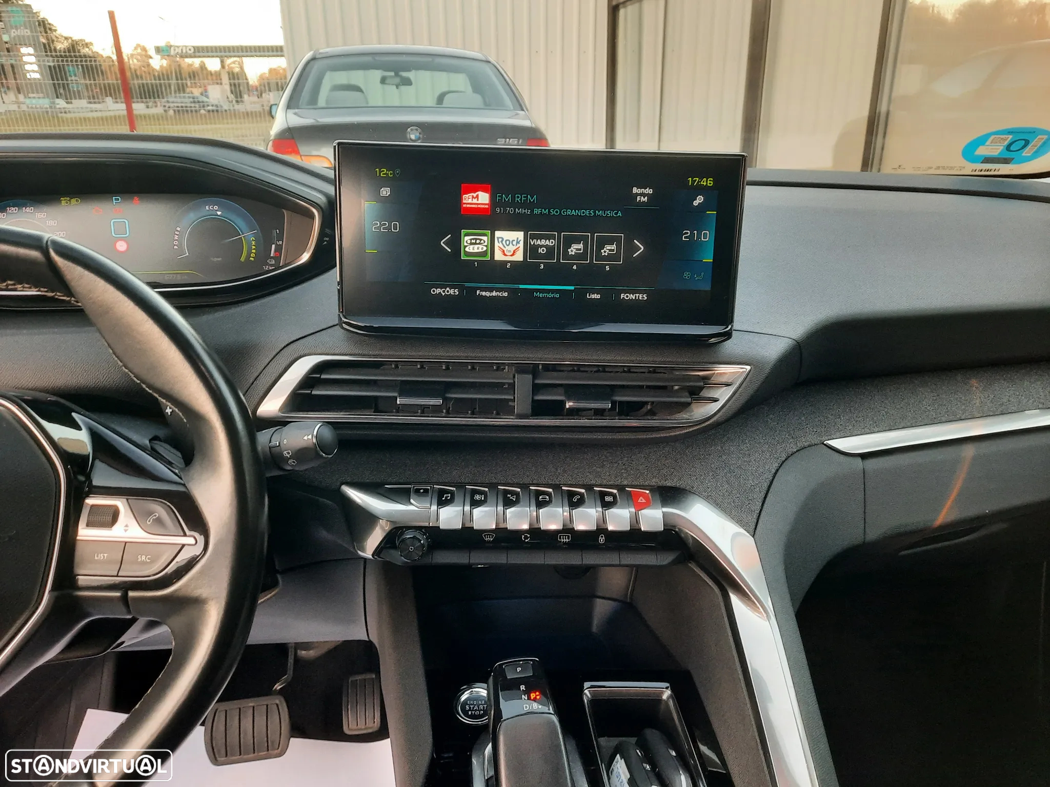 Peugeot 3008 1.6 Hybrid Allure Pack e-EAT8 - 31