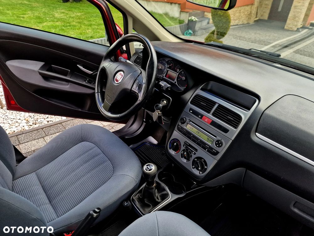 Fiat Linea 1.4 T-Jet 16V Dynamic - 5