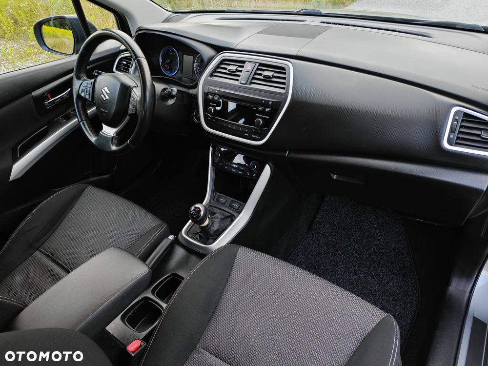 Suzuki SX4 S-Cross 1.6 DDiS 4x2 Comfort+ - 31