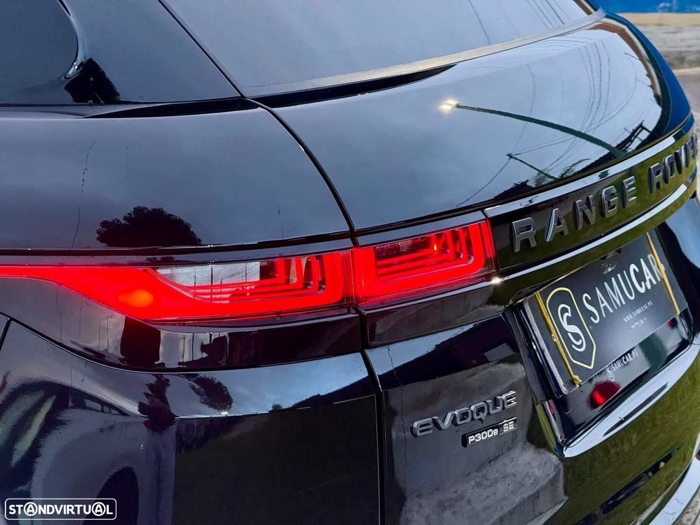 Land Rover Range Rover Evoque - 11
