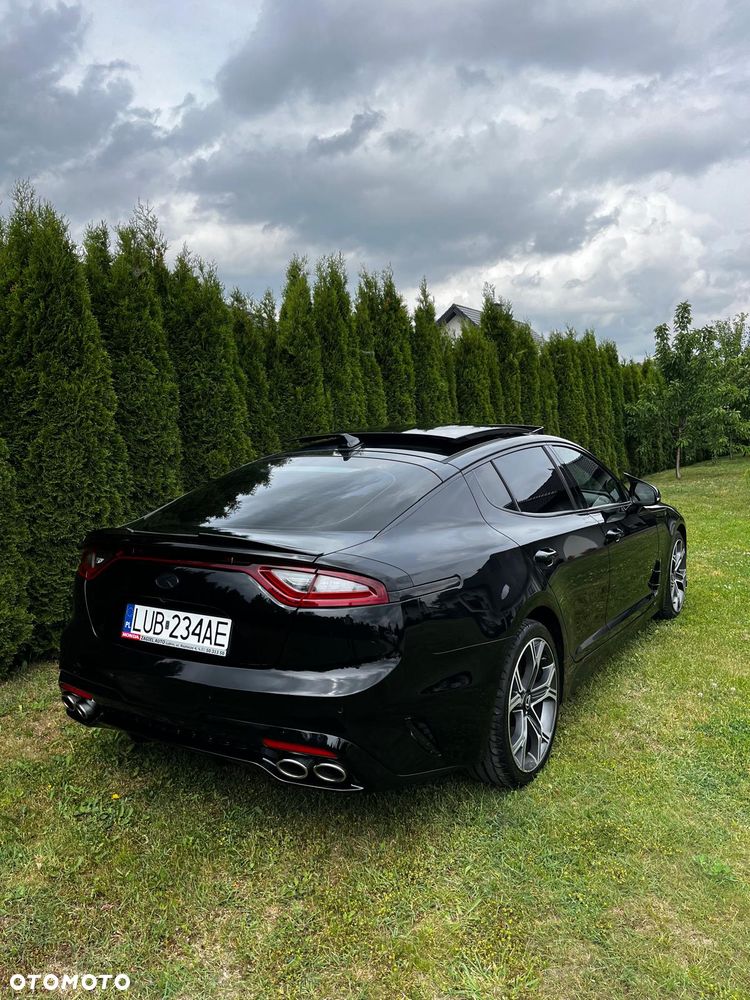 Kia Stinger 3.3 T-GDI V6 GT AWD - 11