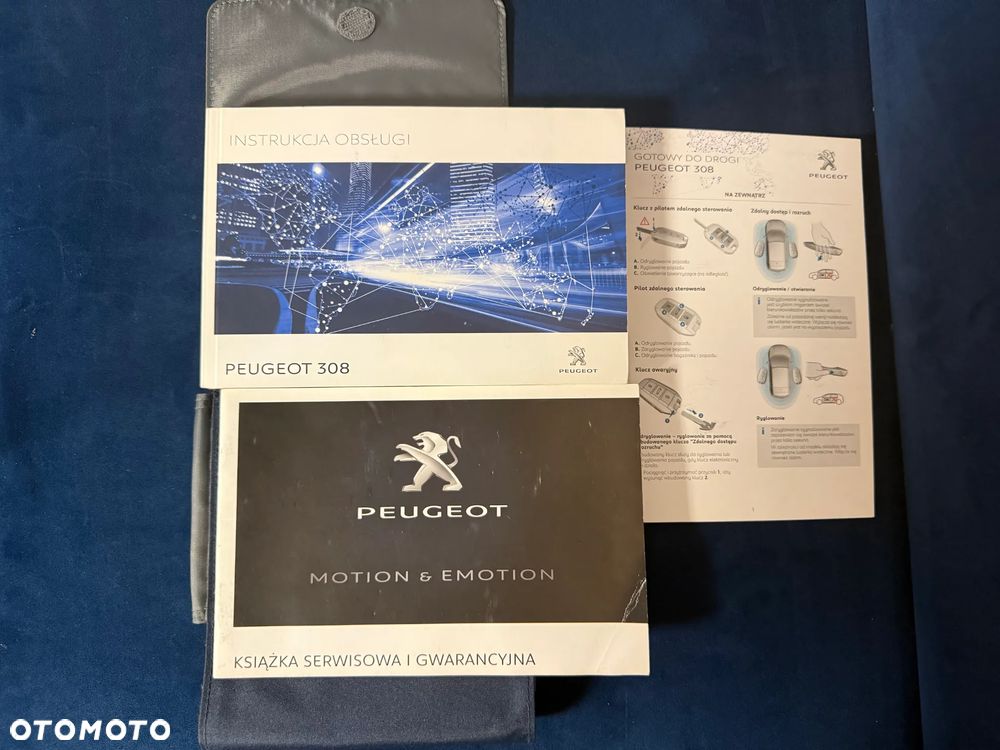 Peugeot 308 1.2 PureTech GPF Allure Pack S&S EAT8 - 34