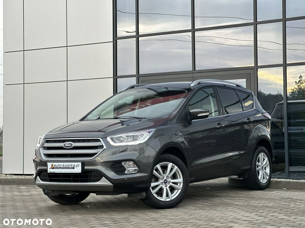 Ford Kuga 1.5 EcoBoost 2x4 Titanium - 2
