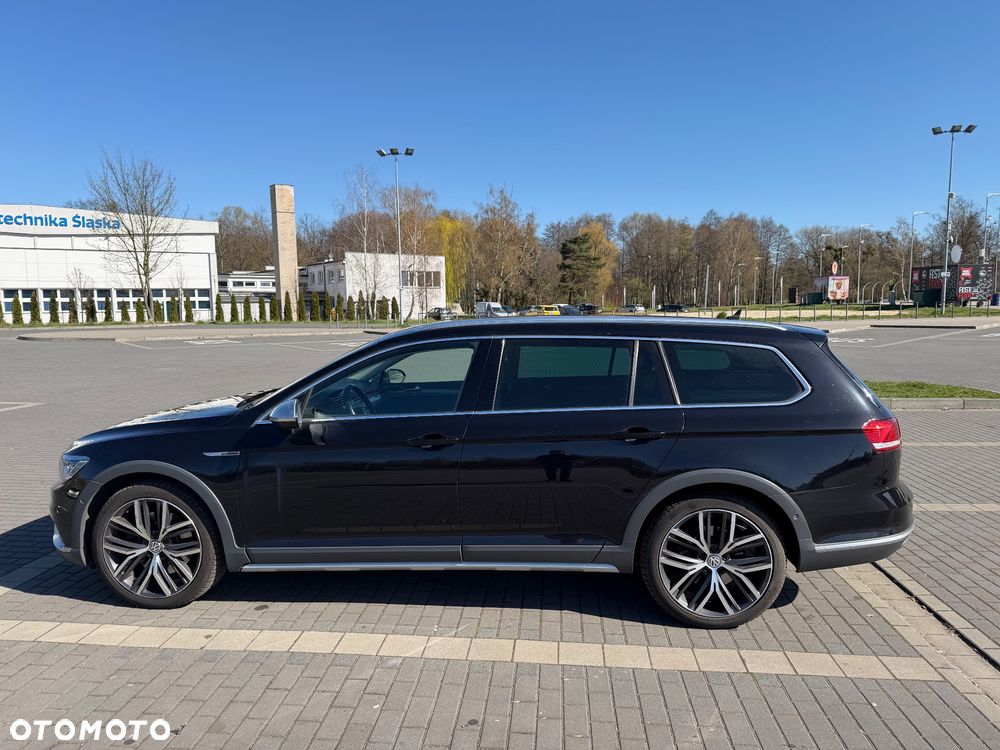 Volkswagen Passat Alltrack - 3
