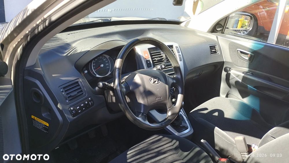 Hyundai Tucson 2.0 CRDi Style - 11