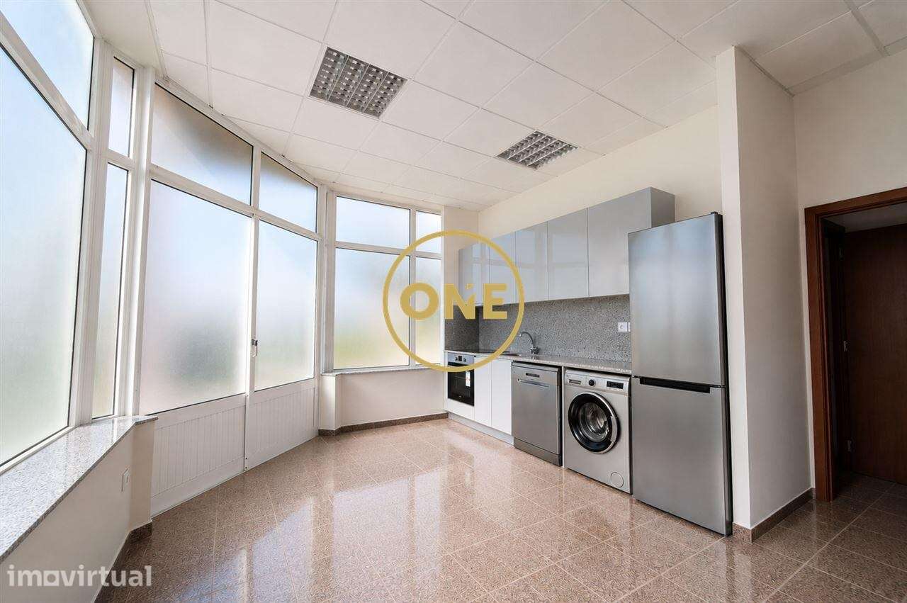 Apartamento T1 Renovado em Gondifelos – Ideal para Viver ou Investir! - Grande imagem: 3/14