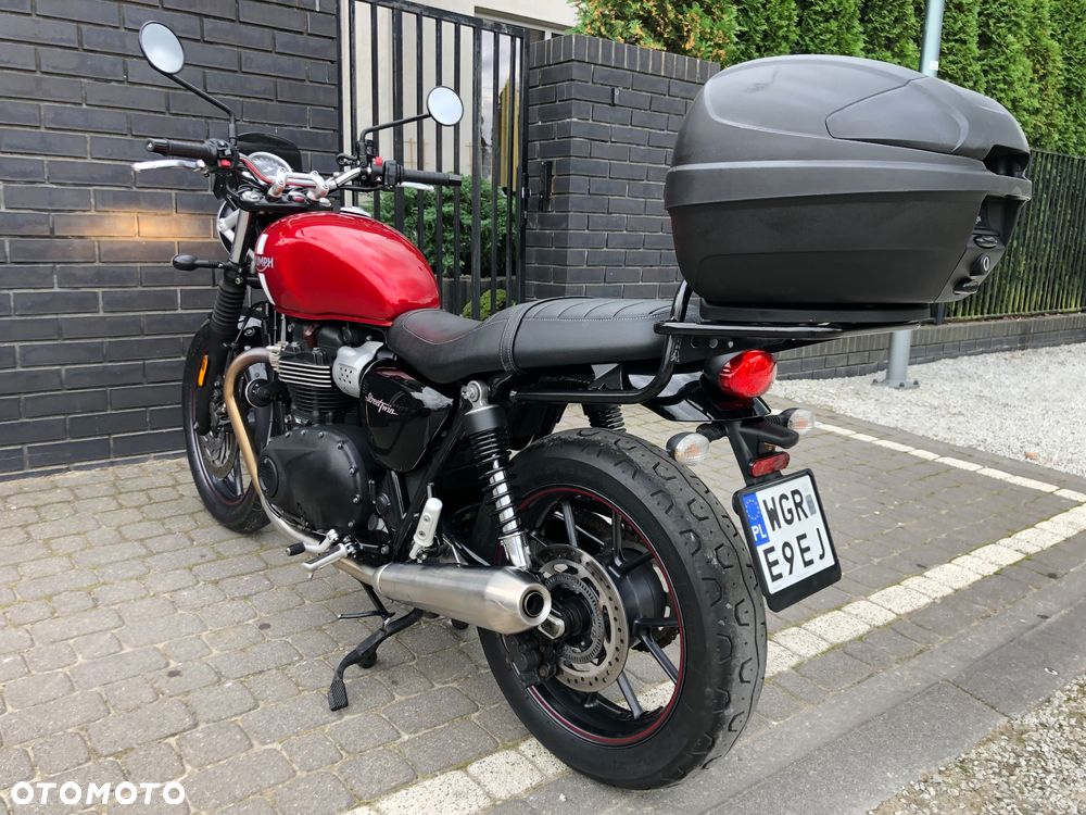 Triumph Street Twin - 12
