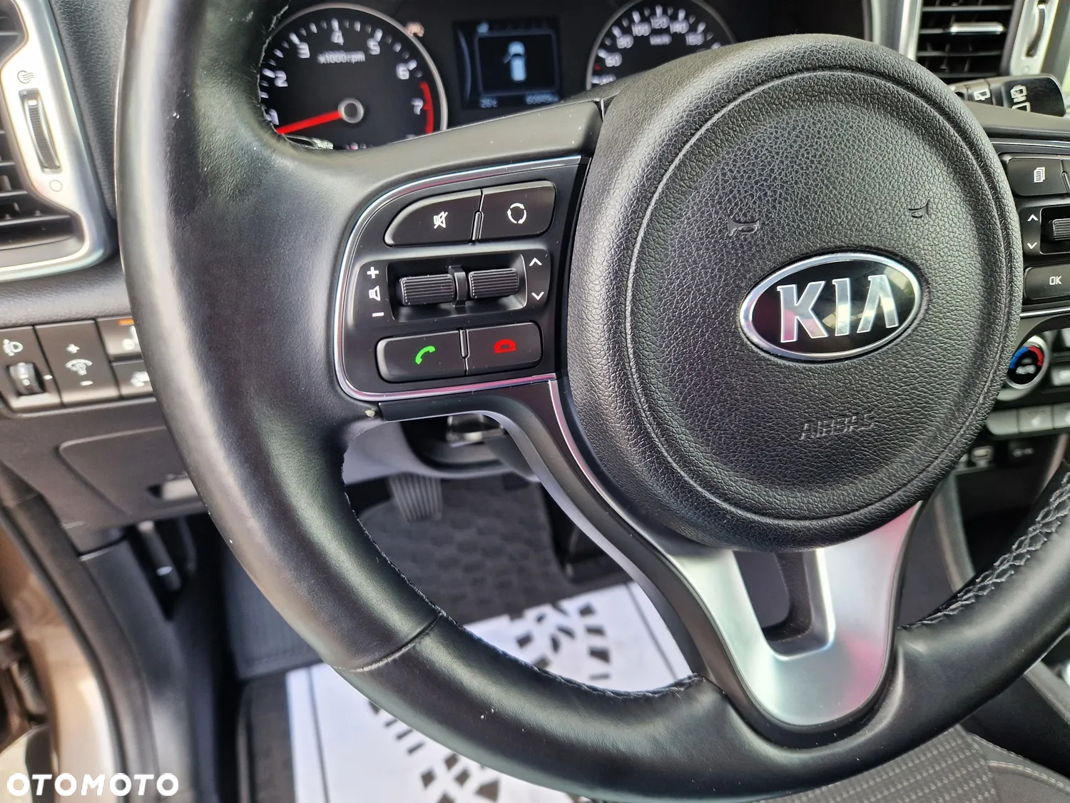 Kia Sportage 1.6 GDI L Business Line 2WD - 29