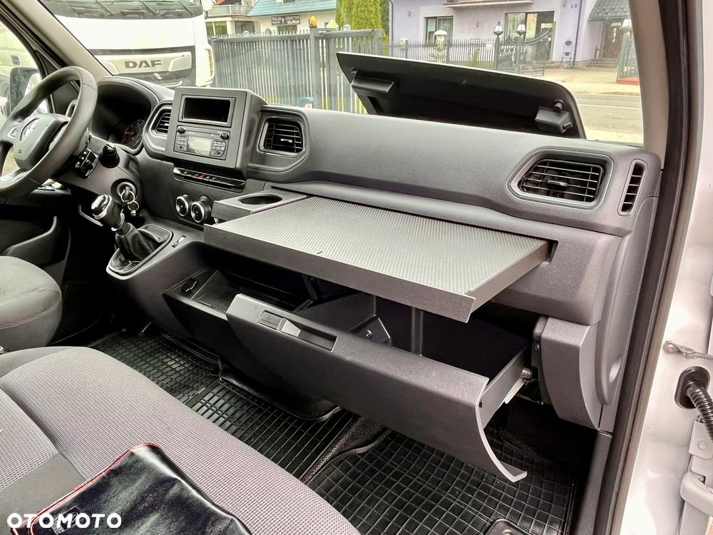 Renault MASTER L4H3 / BEZWYPADKOWY / PIERWSZY WŁAŚCICIEL / SERWIS ASO / VAT 23% / LEASING / KREDYT - 21