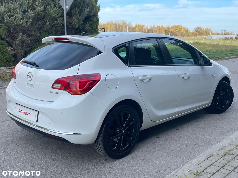 Opel Astra 1.4 Turbo ecoFLEX Start/Stop Selection - 2