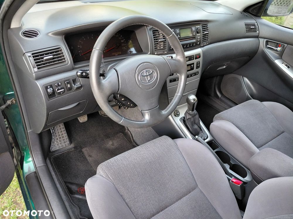 Toyota Corolla 1.6 VVT-i Edition - 10