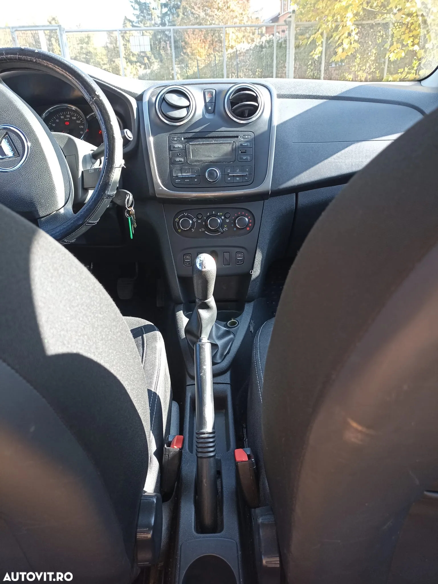 Dacia Logan - 7
