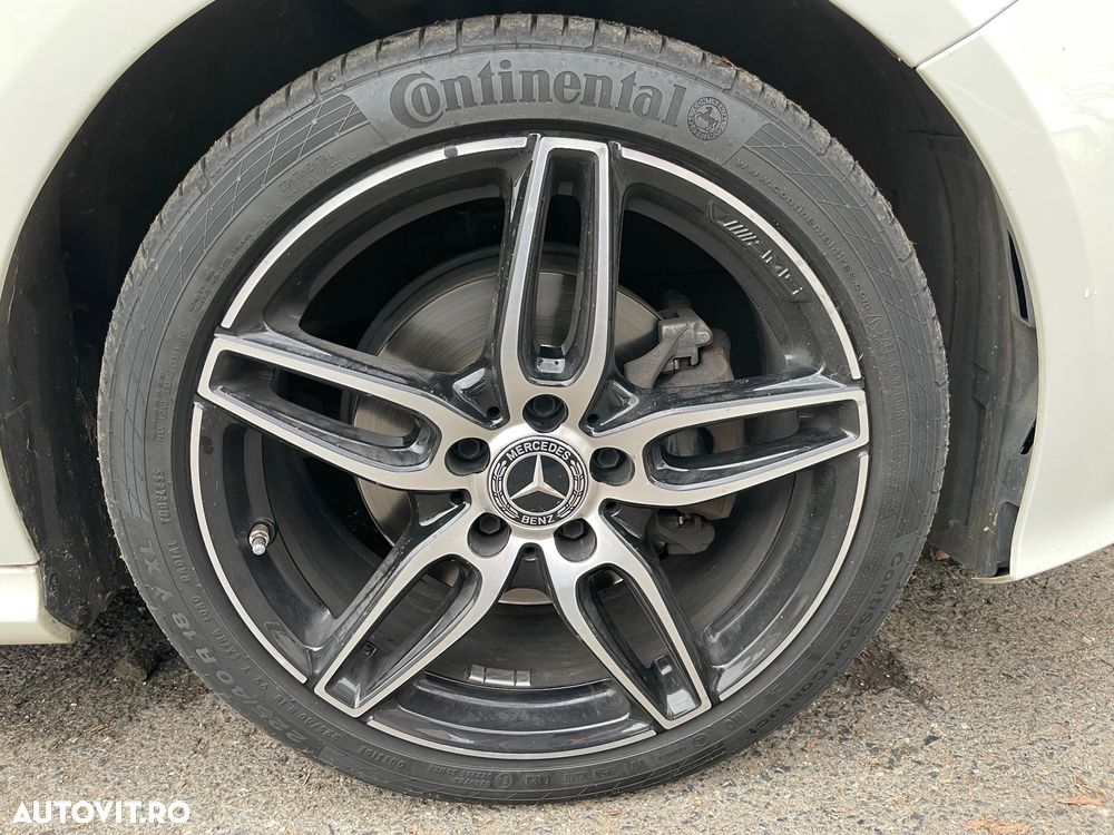 Mercedes-Benz A 160 7G-DCT - 11