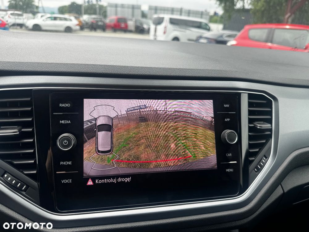 Volkswagen T-Roc 1.5 TSI OPF ACTIVE - 27