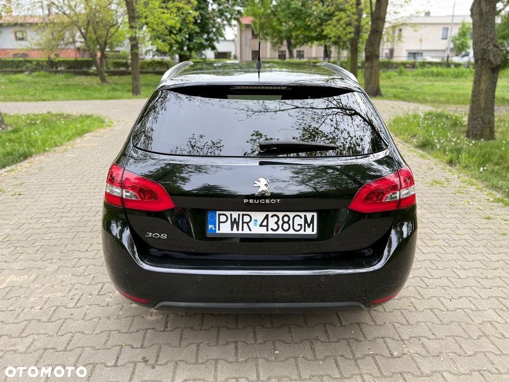 Peugeot 308 PureTech 130 GPF EAT8 Stop & Start Allure Pack - 13