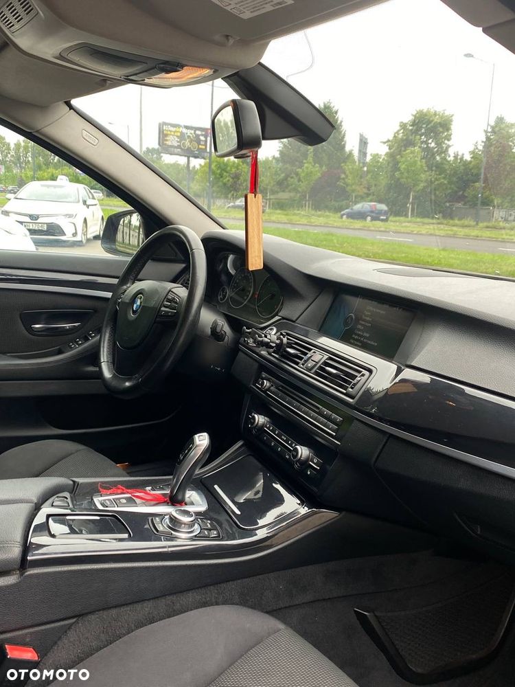 BMW Seria 5 - 10