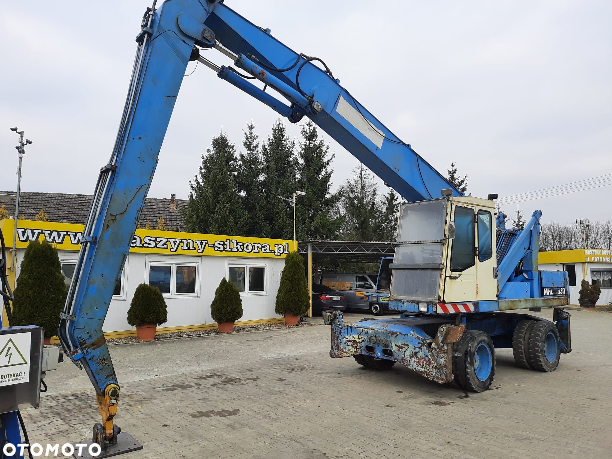 Fuchs 320 FUCHS 331 330 - 1