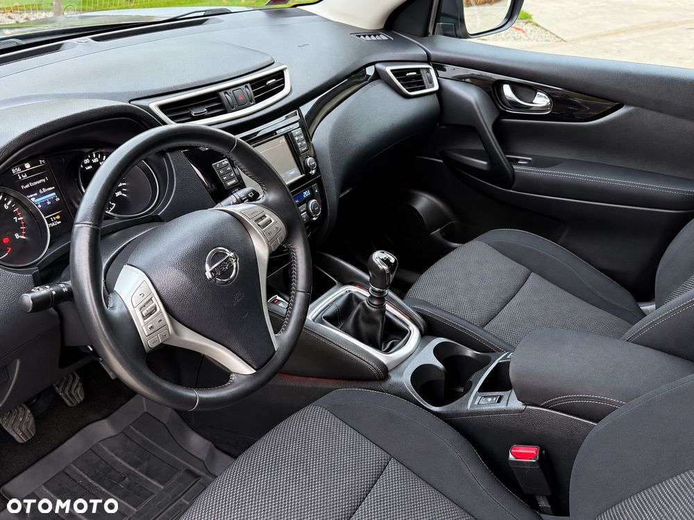 Nissan Qashqai 1.2 DIG-T Tekna+ - 16