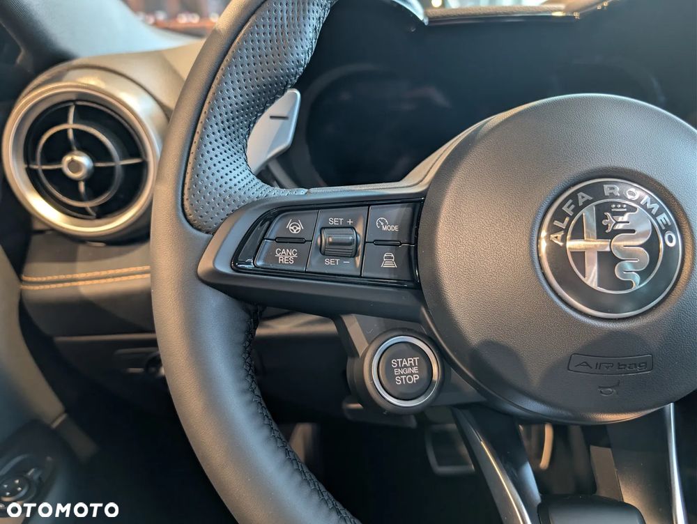 Alfa Romeo Tonale - 12