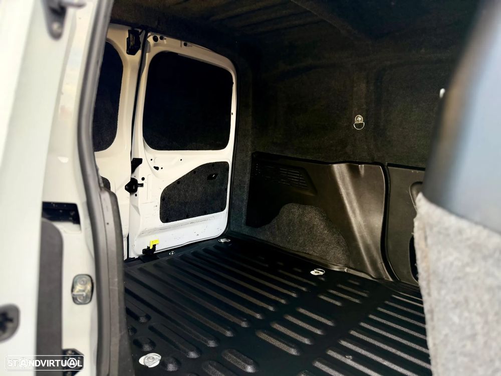 Opel Combo 1.5 D L1H1 Enjoy 102Cv | CARPLAY | IVA DEDUTÍVEL - 23