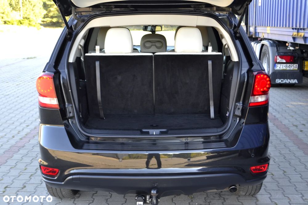 Fiat Freemont 2.0 Multijet Lounge AWD - 8