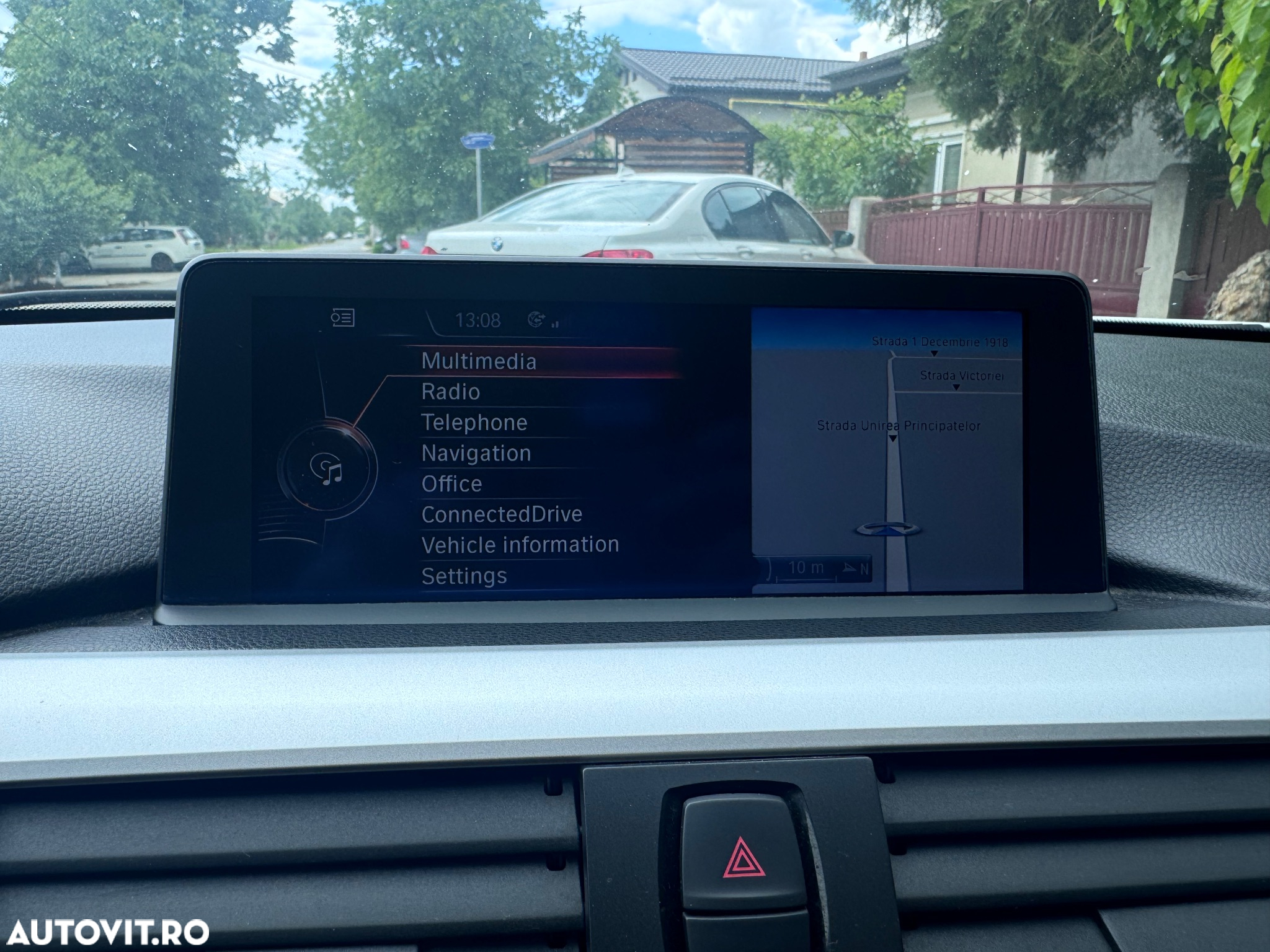 BMW Seria 3 - 12