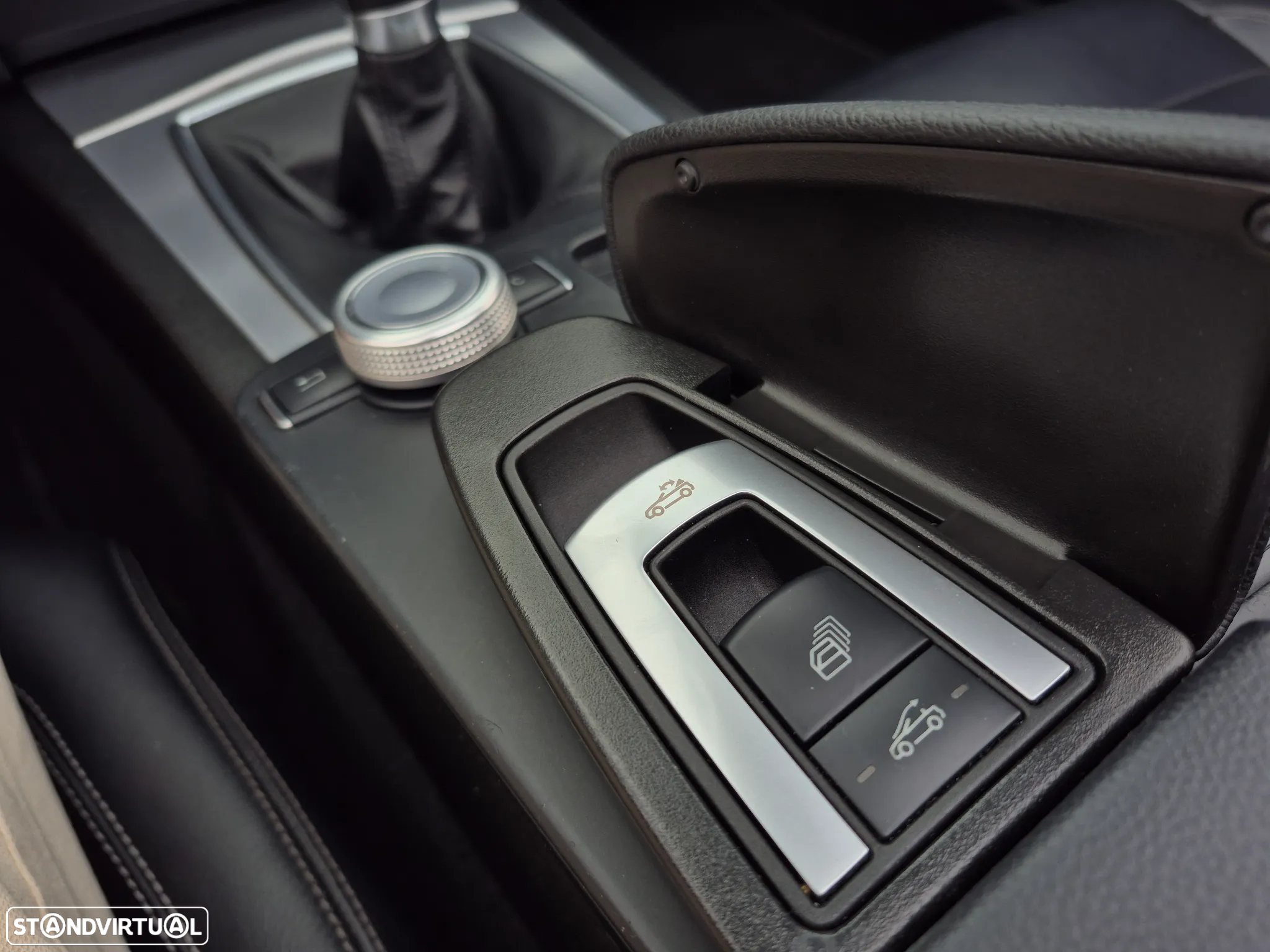 Mercedes-Benz E 200 CGi Avantgarde BlueEfficiency - 22